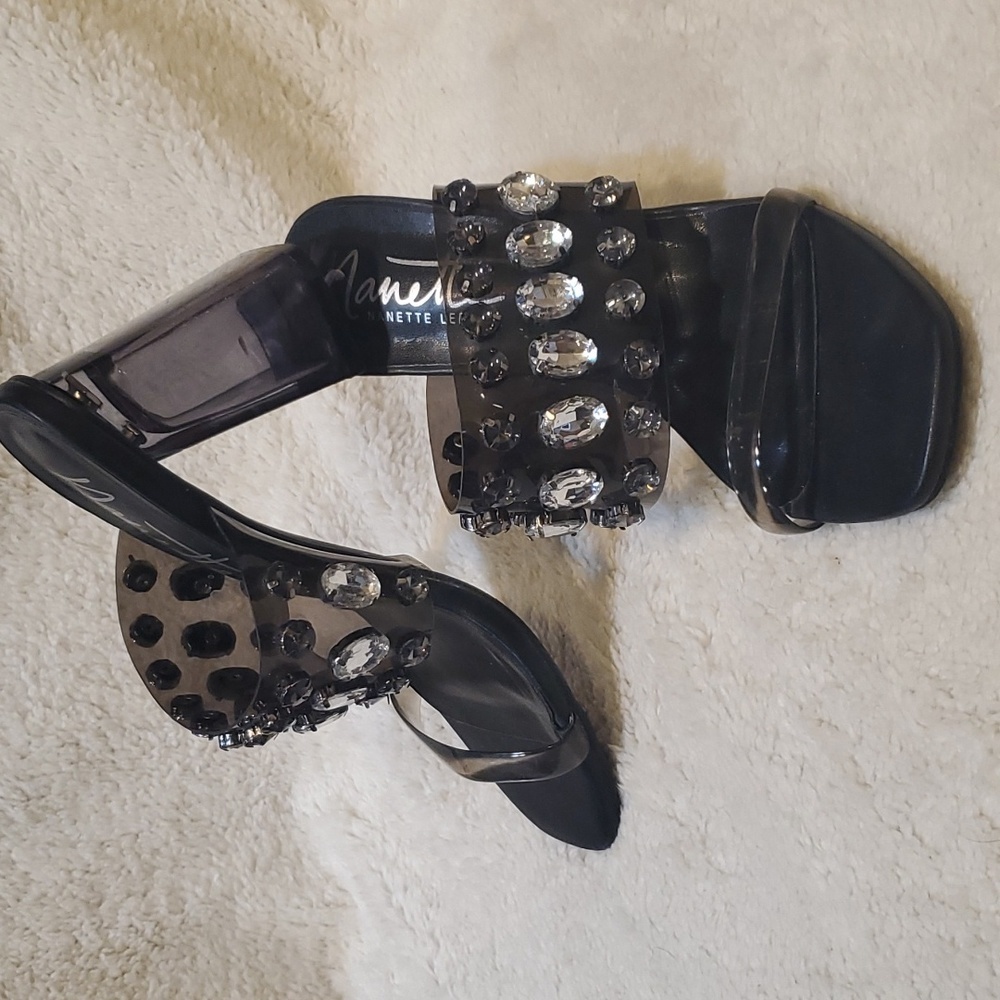 Nanette Lepore Metallic Sandals SZ 6